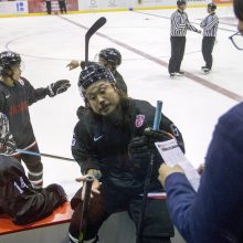 Lietuvos ledo ritulininkai po baudinių serijos įveikė japonus