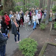 Kapinių rimtį nutraukė lietuvių klasikų istorijos