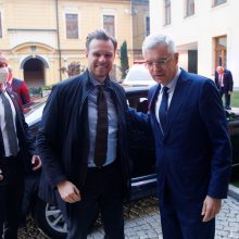 G. Landsbergis su Slovakijos kolega ragina stiprinti paramą Ukrainai, spaudimą Rusijai