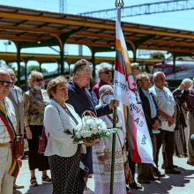 Kauno geležinkelio stotyje paminėtos 80-osios tremties metinės: žmones subūrė specialus pasirodymas