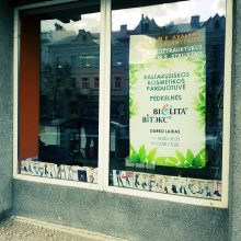 Lietuviai vis labiau pamėgsta baltarusišką kosmetiką: džiugina ne tik kaina