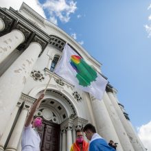 LGBT eitynės Kaune: šimtai pareigūnų, minios žmonių, atėjo ir V. Šustauskas