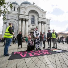 LGBT eitynės Kaune: šimtai pareigūnų, minios žmonių, atėjo ir V. Šustauskas