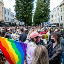 Išskirtiniai kadrai: konfliktai per „Kaunas Pride“ eitynes