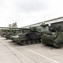 A. Anušauskas: trys kariniai miesteliai Lietuvoje statomi greičiau, nei buvo planuota 