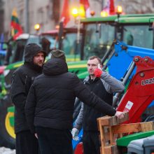Iš Vilniaus išvažiavo visa ūkininkų technika, traktoriai