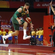 D. Adomaitis įsiuto, o Lietuvos rinktinė dėl teisėjų klaidų pateikė protestą FIBA