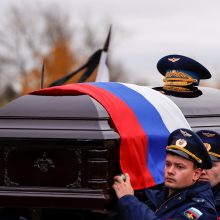 Rusija atsisveikino su savo pirmuoju kosmonautu, išėjusiu į atvirą kosmosą