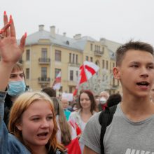 Protestuotojai Baltarusijoje reikalauja A. Lukašenkos atsistatydinimo