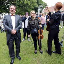 Valstybės gimtadienis Raudondvaryje jau tapo tarptautinis