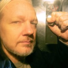 Britanijos teismas  „WikiLeaks“ įkūrėjui J. Assange'ui skyrė 50 savaičių įkalinimo
