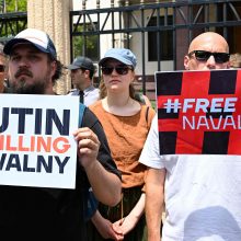 Per demonstracijas, surengtas A. Navalno gimtadienio proga, sulaikyti mažiausiais 45 žmonės