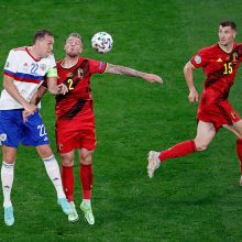 Europos futbolo čempionatas: belgai sudorojo rusus