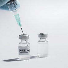 PSO ketina atnaujinti vakcinos „Sputnik V“ analizę