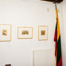 Kaune eksponuojami genijaus piešiniai, kuriuos sovietų kariai išmainė į degtinę