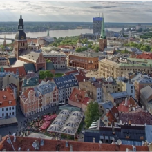 Latvija: COVID pažymėjimą turintiesiems nebereikės karantinuotis arba testuotis atvykus