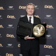 Ch. Nolanas už „Openheimerį“ pelnė režisierių gildijos apdovanojimą