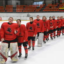 Lietuvos moterų ledo ritulio rinktinė – per žingsnį nuo aukso