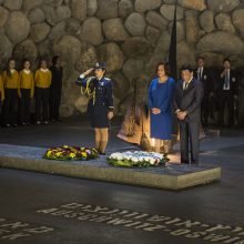 Save su Hitleriu palyginęs R. Duterte Holokausto memoriale nuomonę pakeitė