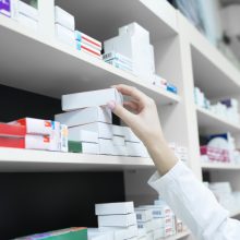 Lietuvoje mažėja vaistinių: kenčia ir klientai, ir darbuotojai
