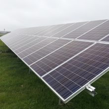 Auganti saulės elektrinių paklausa