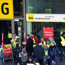 Sustojo Berlyno viešojo transporto sistema: 14 tūkst. darbuotojų pradėjo streiką