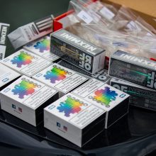 Klaipėdos policija nubaudė neteisėtai elektronines cigaretes pardavinėjusius jaunuolius