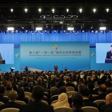 „Naujasis Šilko kelias“: Kinijos prezidentas žada daugiau skaidrumo