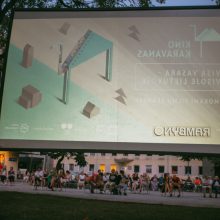 „Kino karavano“ organizatoriai: žmonės jau turi įprotį kiną žiūrėti dideliame ekrane