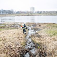 Kaune vėl teršiama Neries upė: laukiama laboratorijos verdikto