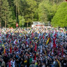 Prezidento sveikinimą Šeimų marše Seimo atstovai suprato skirtingai