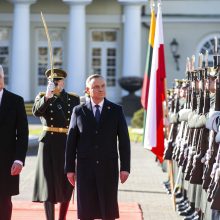 G. Nausėda perspėja dėl agresyvėjančio Minsko, A. Duda ragina ES įvesti sankcijas