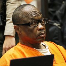 Kalifornijos kalėjime mirė „niūriuoju miegaliumi“ pramintas žudikas maniakas
