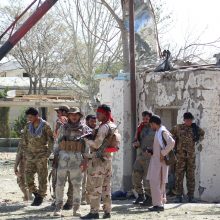 Galingas sprogimas Afganistane: sužeista beveik šimtas žmonių