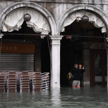 Veneciją užliejo aukščiausias per daugiau kaip pusšimtį metų potvynis <span style=color:red;>(papildyta)</span>