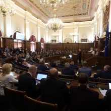 Latvijos parlamentas nusprendė paleisti Rygos miesto tarybą