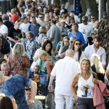 Uostamiestyje nuvilnijusi Jūros šventė – tradicinė, bet nauja