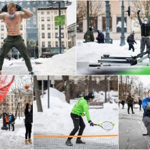 Šaltyje prie Vyriausybės – sporto entuziastų treniruotė: prašo leisti sportuoti uždarose patalpose
