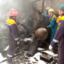 Lėktuvo avarija Sibiro pietryčiuose: žuvo du žmonės, 33 sužeisti