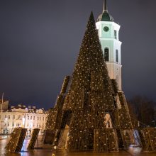Vilnius Naujuosius metus sutiks namuose: miesto aikštėse užges eglės, nebus ir fejerverkų