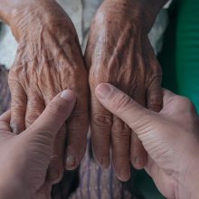 Socialinės globos namuose nebetelpa visi norintieji juose gyventi senjorai