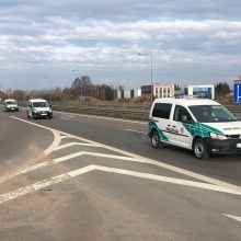 Kauno policija džiaugiasi: „atrieda atidunda“ 15 naujų automobilių