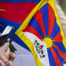 Seime lankysis trys Tibeto parlamento tremtyje atstovai