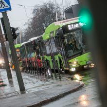 Tragiškas rytas Kaune: troleibusas pėsčiųjų perėjoje mirtinai sužalojo moterį