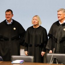 Kauno apygardos teismas dėl gynėjo ligos atidėjo teisėjų, Druskininkų mero korupcijos bylą