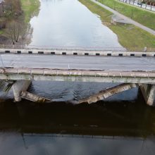 Žinių dėl galimybės atverti tiltą lengvosioms mašinoms Kėdainių meras laukia penktadienį