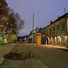 Rekonstruojamoje Vilniaus gatvėje įrengiamas laikinas apšvietimas