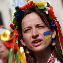 Pasaulyje vyksta solidarumo su Ukraina protestai: „Rusija, lauk!“