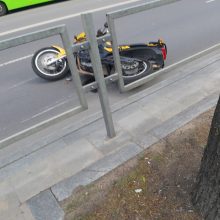 Po avarijos Šančiuose motociklininkas perduotas medikų globon