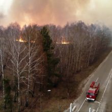 Kijevas: ES padės Ukrainai gesinti gaisrus Černobylio apylinkėse